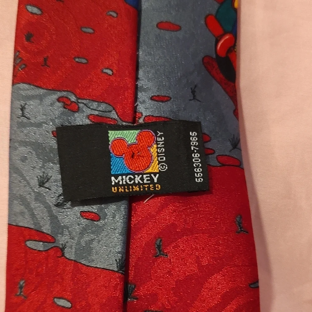 Goofy Silk Tie Circa 1990s